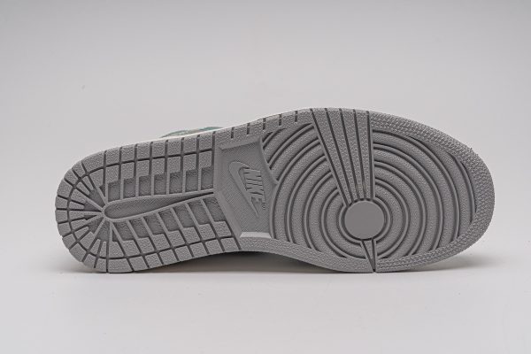 1AB50FE58C312 LJR Batch Air Jordan 1 Retro High Turbo Green 555088-311