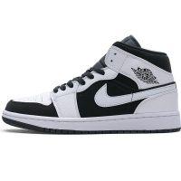 StreetGxd Air Jordan 1 Mid White Black 554724-113