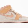 1AB552A777118 StreetGxd Air Jordan 1 Mid Apricot Orange (W) DH4270-800