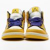 1AB5534C99A1D StreetGxd Air Jordan 1 Mid SE Lakers 852542-700