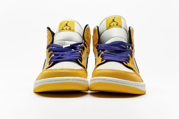 1AB5534C99A1D StreetGxd Air Jordan 1 Mid SE Lakers 852542-700
