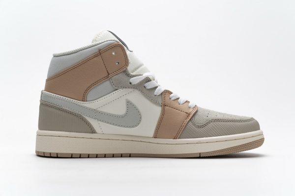 1AB553A278112 StreetGxd Air Jordan 1 Mid Milan CV3044-100