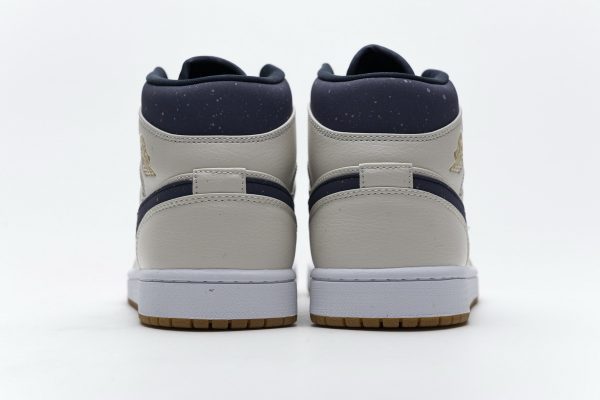 1AB554745161C StreetGxd Air Jordan 1 Retro Mid Jeter AH6342-104