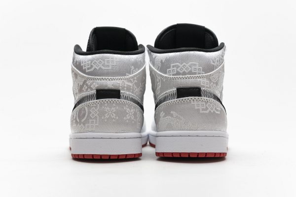 1AB554F055015 StreetGxd Air Jordan 1 Mid SE Fearless Edison Chen CLOT CU2804-100