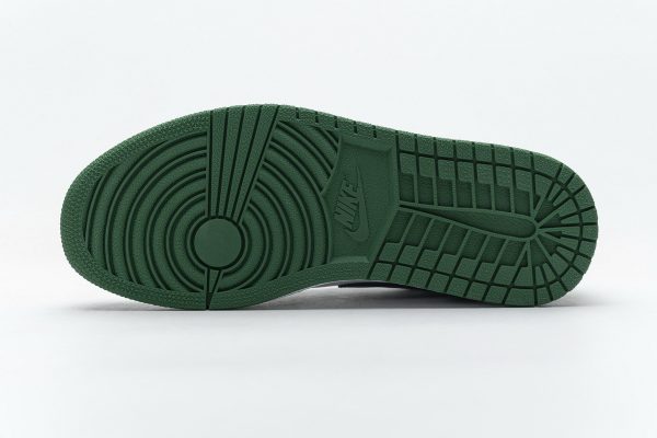 1AB556DBE2911 StreetGxd Air JJordan 1 Low Pine Green 553558-301