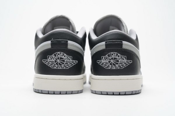 1AB55B223AF12 StreetGxd Air Jordan 1 Low Shadow 553558-039