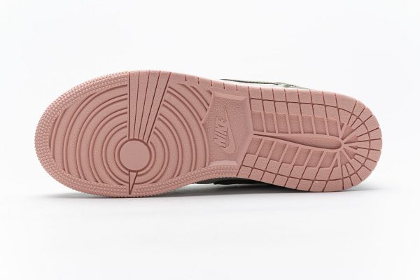 1AB55E0D51112 StreetGxd Air Jordan 1 Mid Trooper Bleached Coral (GS) 555112-225