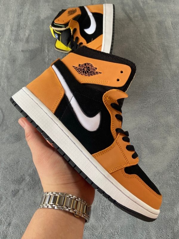 1AB562F8F4617 LJR Batch Air Jordan 1 High Zoom Air CMFT Black Monarch CT0978-002