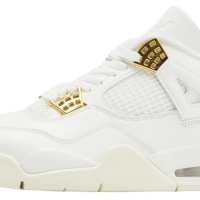 Special offer Batch Air Jordan 4 Sail Metallic Gold Special offer Batch Air Jordan 4 Sail Metallic Gold