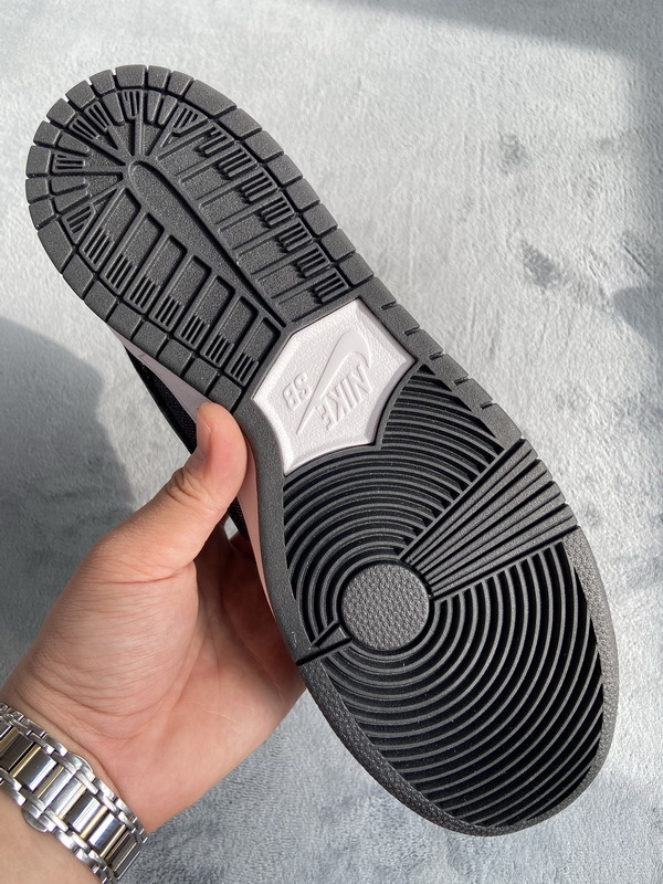 1AB570CC7171C LJR Batch Nike Dunk Low Green Glow (W) DD1503-105