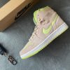 1AB5792981C1B LJR Batch Air Jordan 1 High Zoom CMFT Lemon Twist (W) CT0979-200