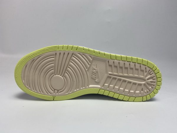 1AB579332AF18 LJR Batch Air Jordan 1 High Zoom CMFT Lemon Twist (W) CT0979-200