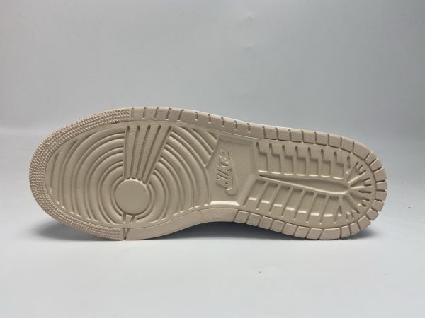 1AB579C9CDC18 LJR Batch Air Jordan 1 High Zoom Air CMFT Pearl White (W) CT0979-107