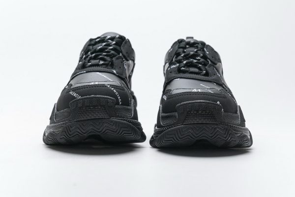 1AB5802D7A718 StreetGxd Balenciaga Triple S Black 524039 W06E2 2020