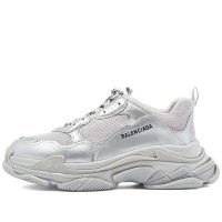StreetGxd Balenciaga Triple S Light Gray Silver 536737 W2FS2 8100 StreetGxd Balenciaga Triple S Light Gray Silver 536737 W2FS2 8100