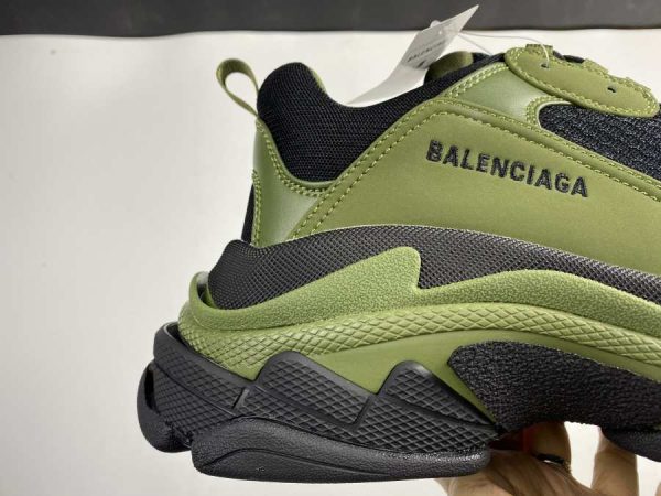 1AB5842725D15 StreetGxd Balenciaga Triple S Army Green 536737 W2FW1 1978