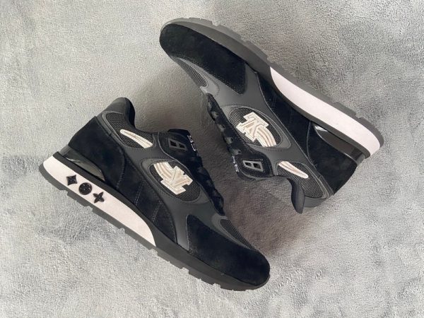 1AB58944FD212 Pkstockx LOUIS VUITTON Run Away Black