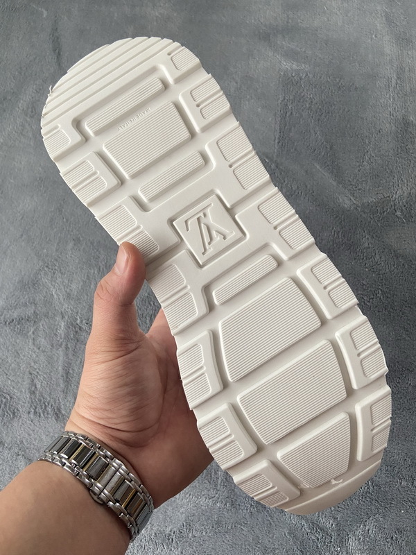 Pkstockx LOUIS VUITTON Run Away White