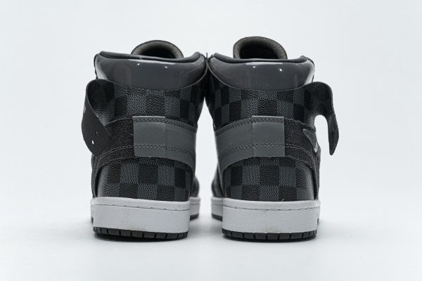 PK God Batch Air Jordan 1 High Grey X LOUIS VUITTON (regular Jordan shoe box)