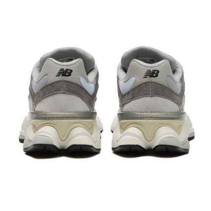 1AB5B0DB33E14 New Balance 9060 Rain Cloud Grey