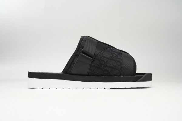 PK God Batch Dior Alpha Sandals Black and White 3SH118YJR TOO853 H069