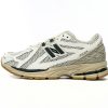 NEW BALANCE White Red M1906RQ NEW BALANCE White Red M1906RQ