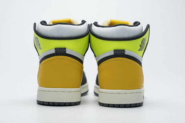 1AB5C9441BF11 PK God Batch Air Jordan 1 Retro High White Black Volt University Gold 555088-118