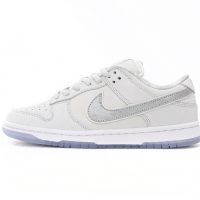 LJR Batch Nike SB Dunk Low White Lobster (Friends and Family) FD8776-100 LJR Batch Nike SB Dunk Low White Lobster (Friends and Family) FD8776-100