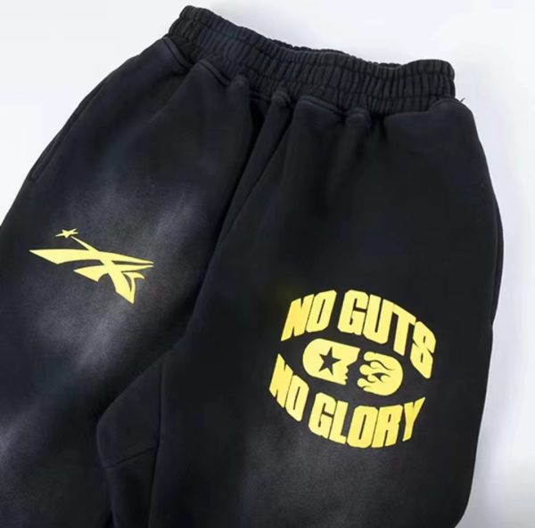 1AB5D13361811 Hellstar No Guts No Glory Flare Bottom Sweatpants Midnight Dye Black
