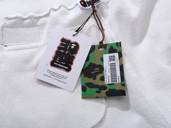 1AB5D49BF2117 BAPE x Inter Miami CF Sweatshort White