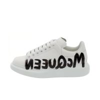 PK God Batch Alexander McQueen Oversized Graffiti White Black PK God Batch Alexander McQueen Oversized Graffiti White Black