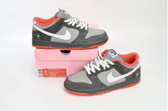 LJR Batch Dunk Low Staple NYC Pigeon,304292-011