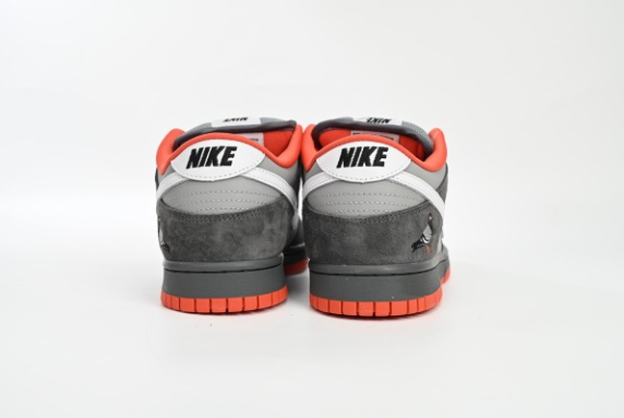 LJR Batch Dunk Low Staple NYC Pigeon,304292-011