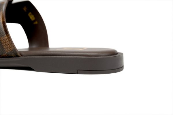 PK God Batch BLUE LOUIS VUITTON Oasis Classic Grid