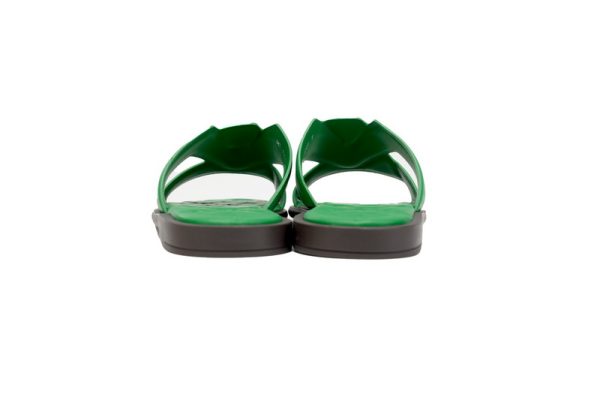 1AB5D9F535612 PK God Batch LOUIS VUITTON Oasis Green Glossy Surface