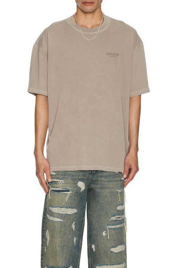 Represent T-shirt light brown