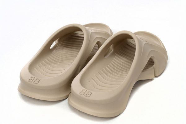 1AB5E30B24817 PK God Batch BALENCIAGA Bei Ge 653874W3CE29300