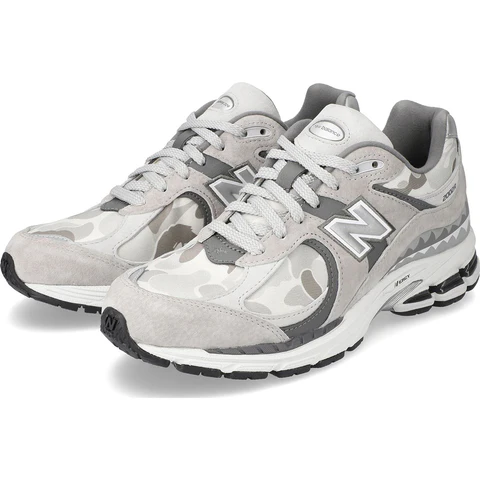 1AB5E46285219 New Balance 2002R BAPE Grey M2002RBG