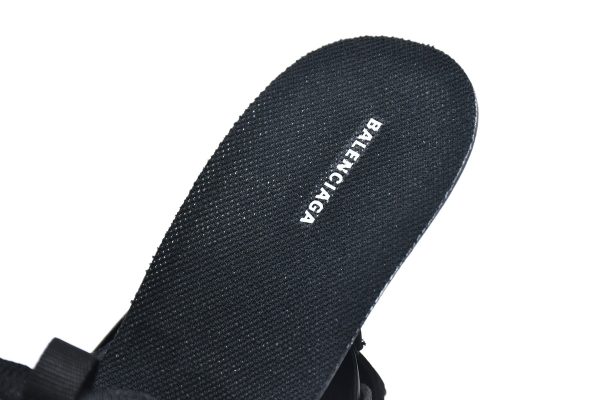 Balenciaga Track Black 555032 W1GB7 1000 (NO LED)