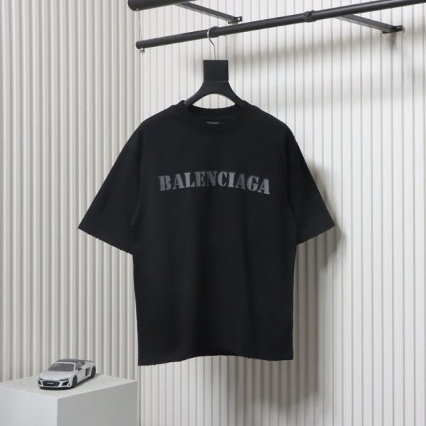 balenciaga_blurred_inkjet_letters_short_sleeve_t_shirt_black_1C493AC9D0719 Balenciaga Blurred Inkjet Letters Short Sleeve T-shirt Black