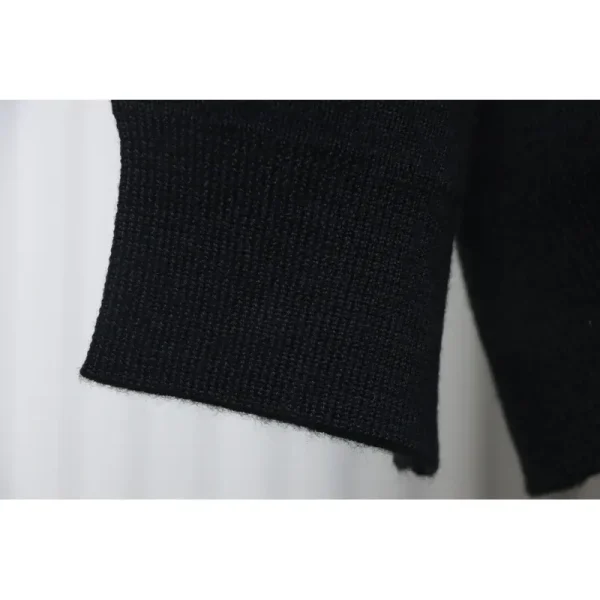 balenciaga_embroidered_knitted_sweater_black_1CEB6C00DC319 Balenciaga Embroidered Knitted Sweater Black