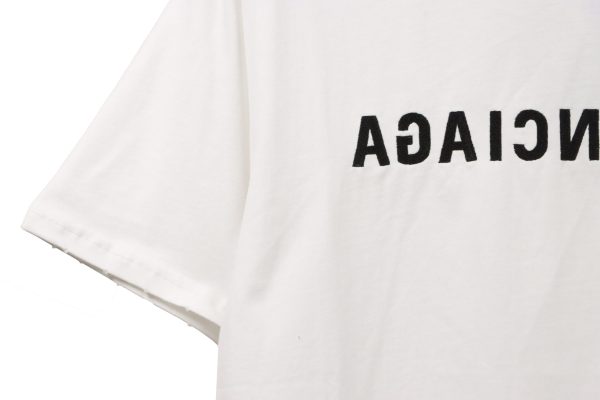 balenciaga_embroidered_letters_distressed_short_sleeves_1C0C9F56ADC1F Balenciaga embroidered letters distressed short sleeves