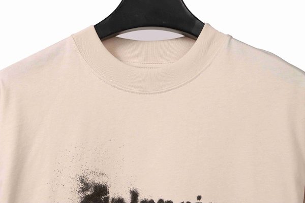 balenciaga_fuzzy_cola_print_short_sleeve_white_1C1D6340E431C Balenciaga fuzzy cola print short-sleeve white