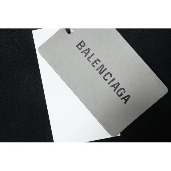 balenciaga_hand_painted_lettering_sweatshirt_black_1CEC3EB02501A Balenciaga Hand-painted Lettering Sweatshirt Black