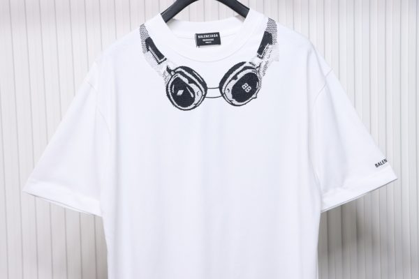 balenciaga_hot_diamond_earphone_short_sleeve_white_1C41912812019 Balenciaga Hot Diamond Earphone Short Sleeve white
