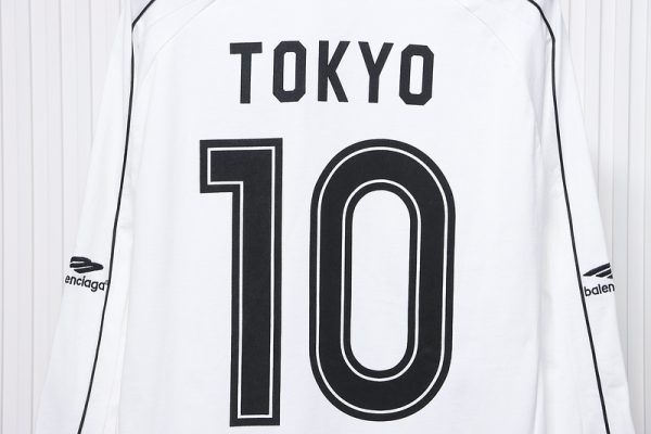 balenciaga_manchester_united_24s_patchwork_jersey_1C418D33E861D Balenciaga Manchester United 24S patchwork jersey