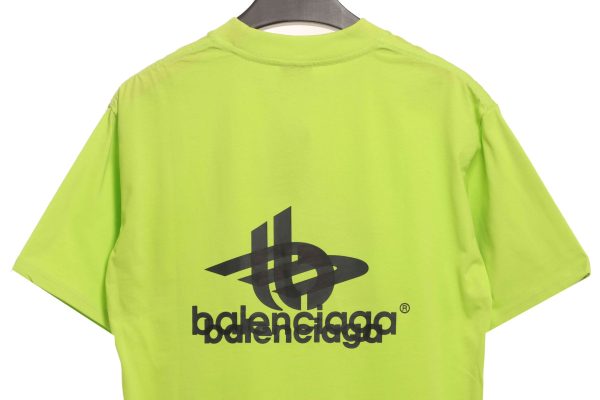 balenciaga_overlapping_logo_short_sleeve_green_1C0CA2307A11D Balenciaga Overlapping LOGO Short Sleeve Green