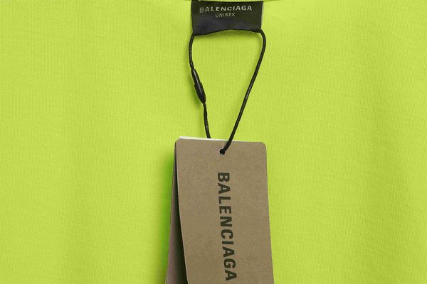 balenciaga_overlapping_logo_short_sleeve_green_1C0CA23099F1A Balenciaga Overlapping LOGO Short Sleeve Green