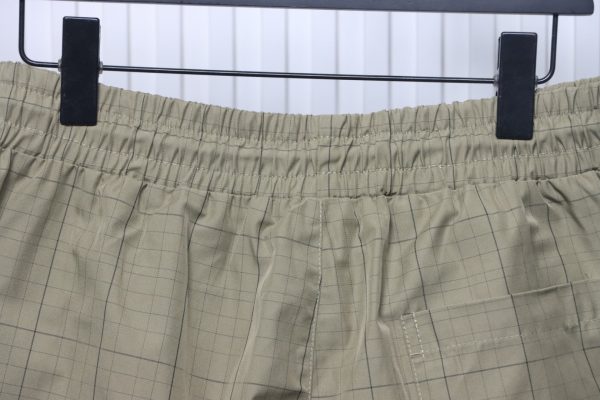 balenciaga_plaid_letter_embroidered_shorts_1C493F8FFDD12 Balenciaga Plaid Letter Embroidered Shorts