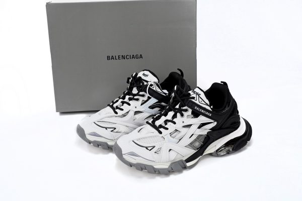 balenciaga_track_2_sneaker_black_and_white_568614_w2gn3_1090_1B5FD3CFEB717 Balenciaga Track 2 Sneaker Black And White 568614 W2GN3 1090